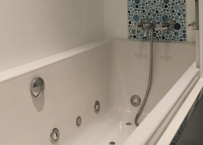 Mimosette Pool & Jacuzzi 4 Bedrooms Villa